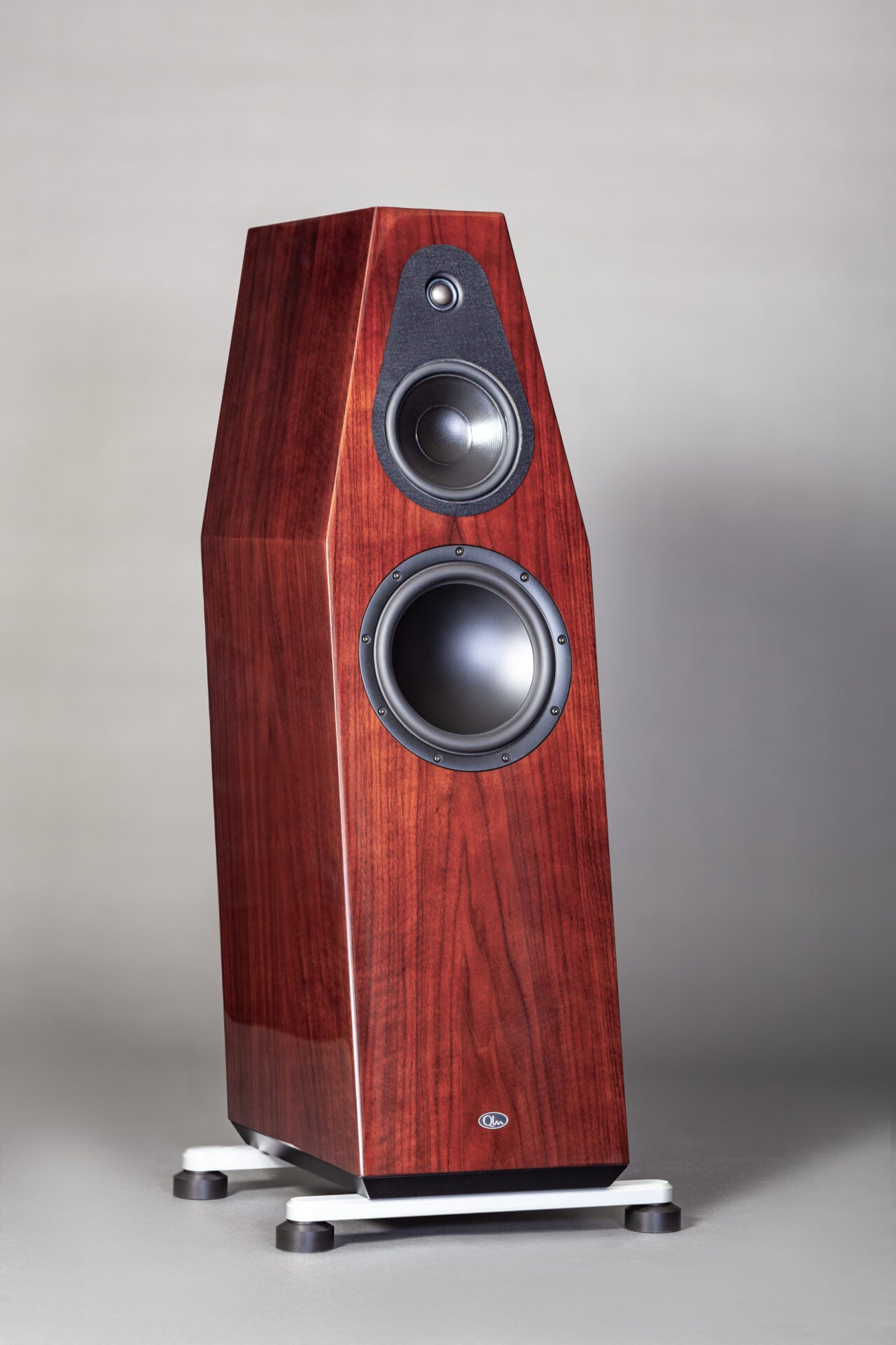 Qln to Debut the Flagship Reference 9 Loudspeaker at Axpona 2024