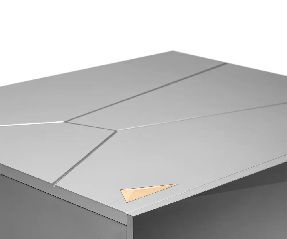 innuos-ZENITH_NEXT_GEN_Silver_detail_shoot