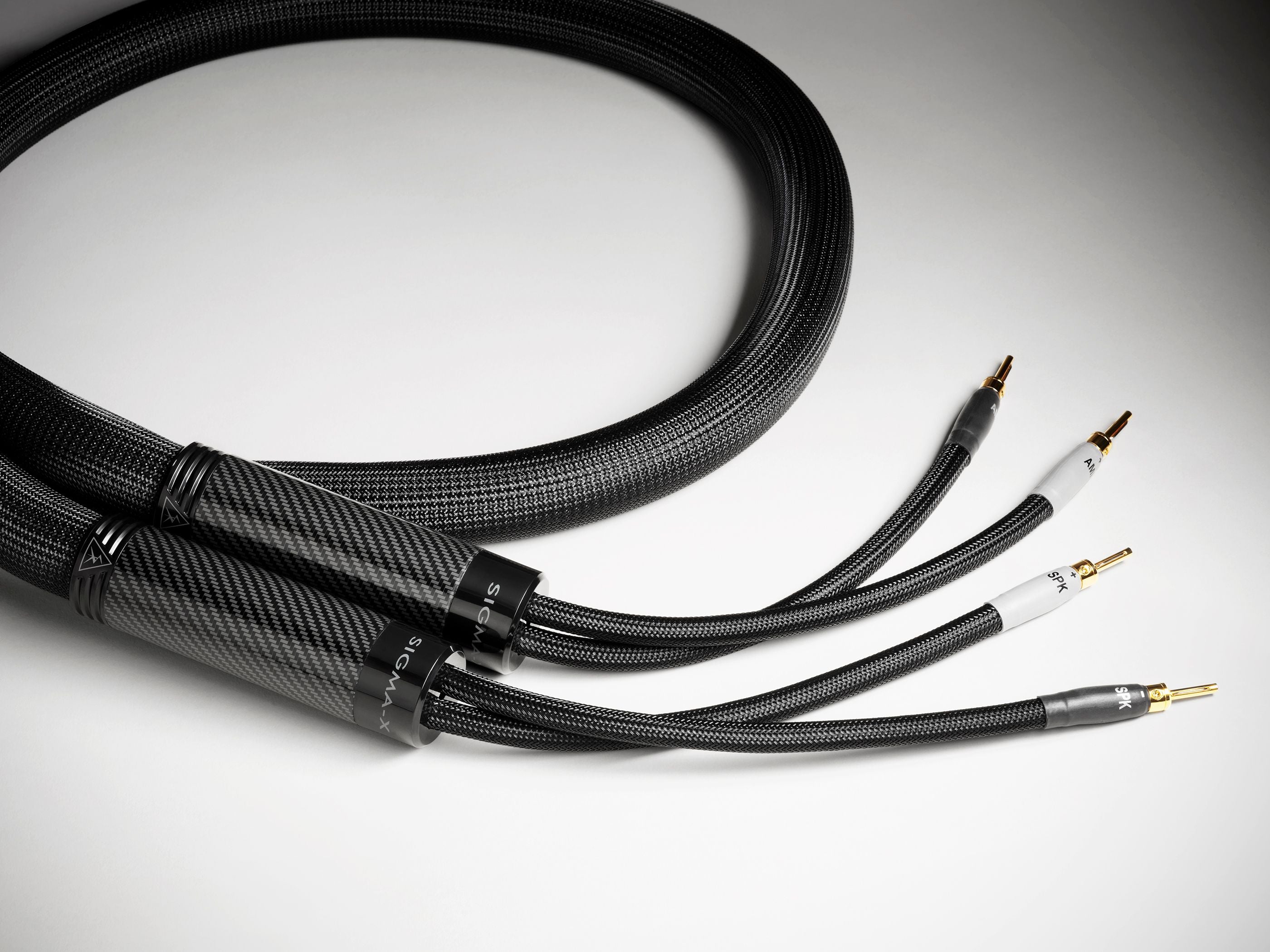 Shunyata Sigma-X Tri-Wire Reference Speaker Cable